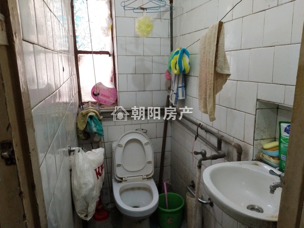纸厂东苑 43平 朝南两室一厅 交通便利 随时看房