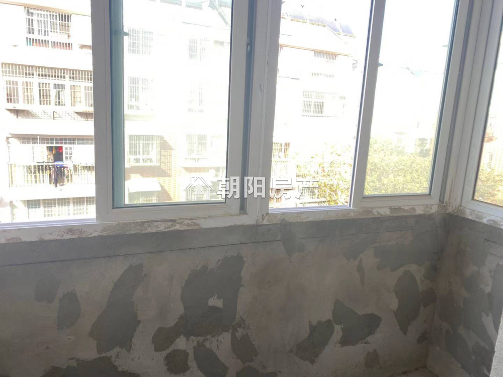 金豪阳光花园 82平 南向两室 满五唯一 毛坯