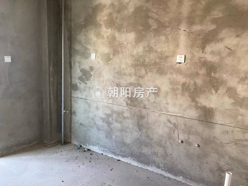 金豪阳光花园 82平 南向两室 满五唯一 毛坯