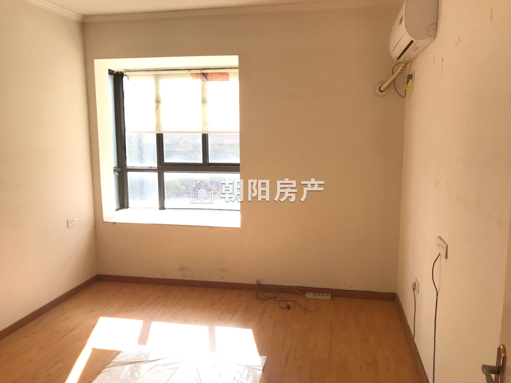 金地月伴湾二区 102平 南向三居 学区房 交通便利