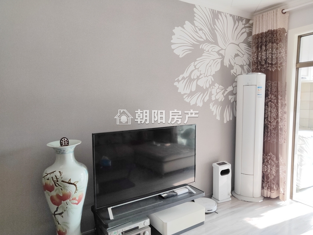 湖滨雅居 87平 精装南向两室 采光好 随时看房