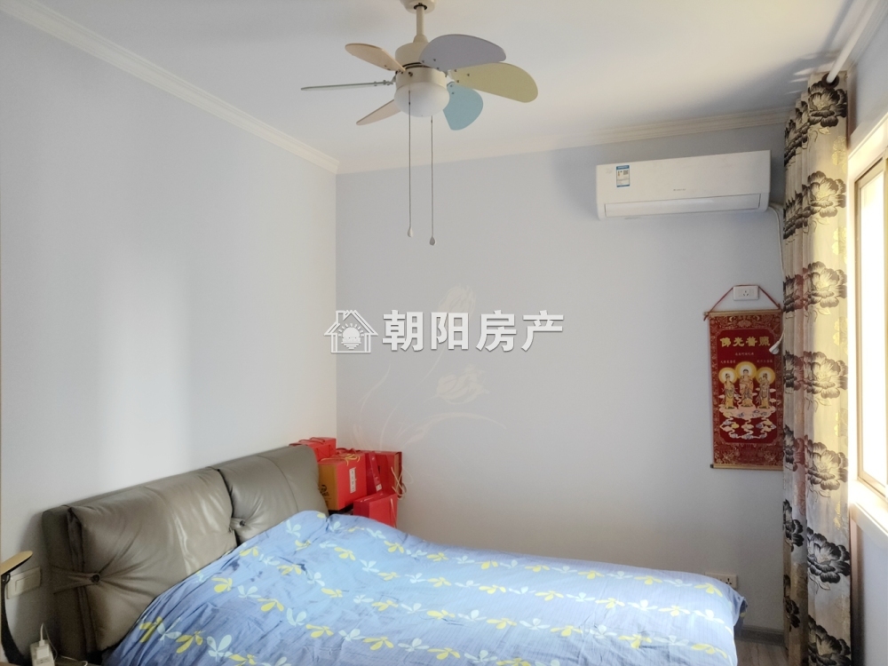 湖滨雅居 87平 精装南向两室 采光好 随时看房