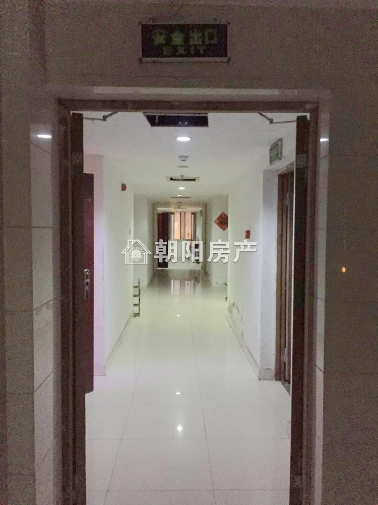 金地俊园 50平 西向一室一厅 满两年 交通便利