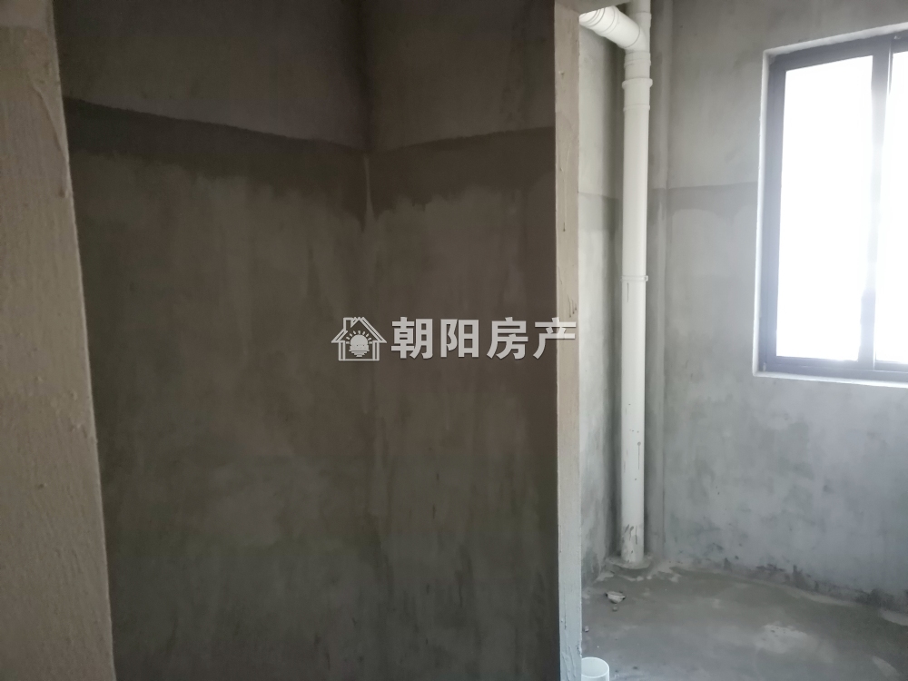 龙成奥韵东区 126平 南向三室两卫 洋房毛坯 学区房 配套齐全