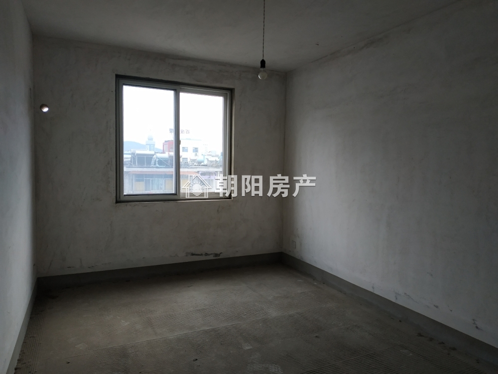 沁园小区 165平 朝南四室采光好 独家房源 学区房 交通便利