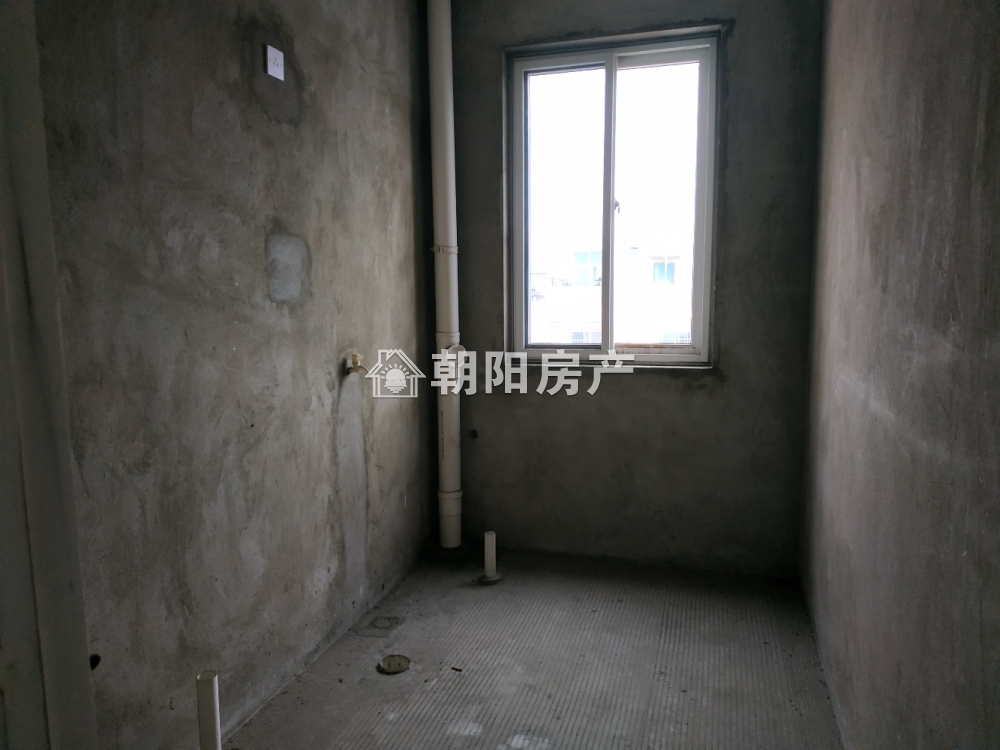 沁园小区 165平 朝南四室采光好 独家房源 学区房 交通便利