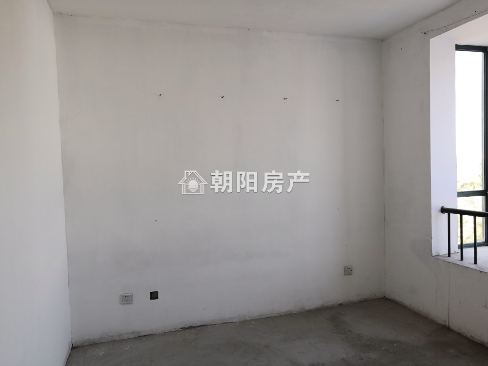 铁三处 80平 南向三室 满两年免税 4375元/平