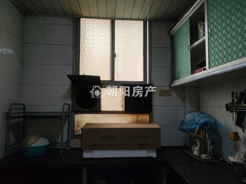 南苑小区 75平 南向两居 满五唯一 1200元/平