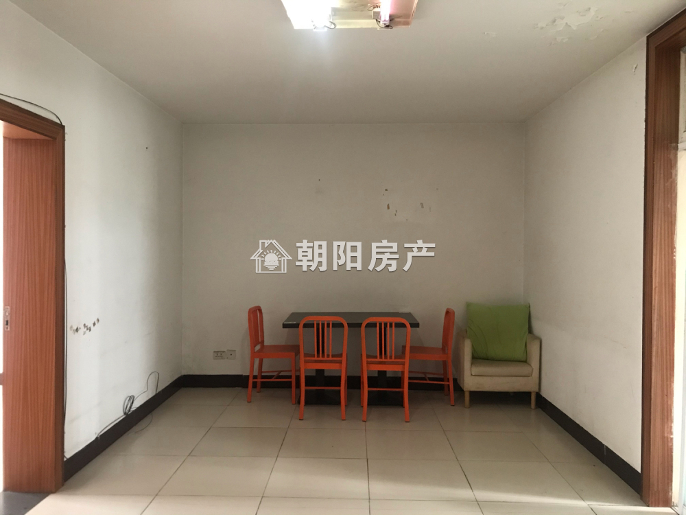 沁园小区 85平 南向两室 满两年 学区房 单价3176元