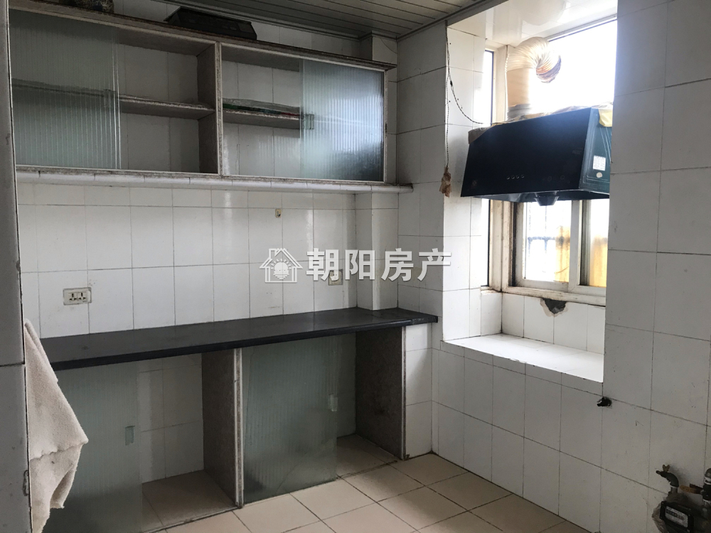 沁园小区 85平 南向两室 满两年 学区房 单价3176元