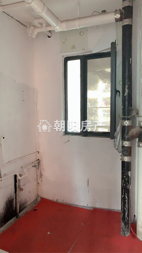 绿茵里 118平 南向三室二厅 满两年 学区房 交通便利