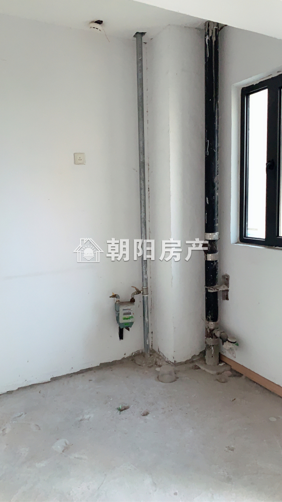 绿茵里 118平 南向三室二厅 满两年 学区房 交通便利