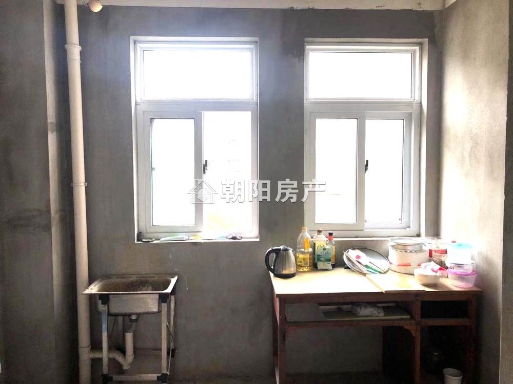 顺发泽润园二期 111平 南向三室采光好 毛坯房