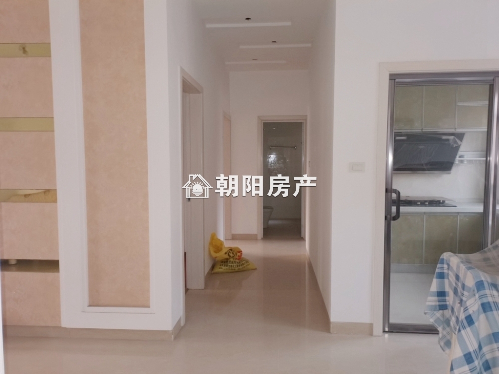 顺发泽润园 88平 南向精装三室 满两年 交通便利