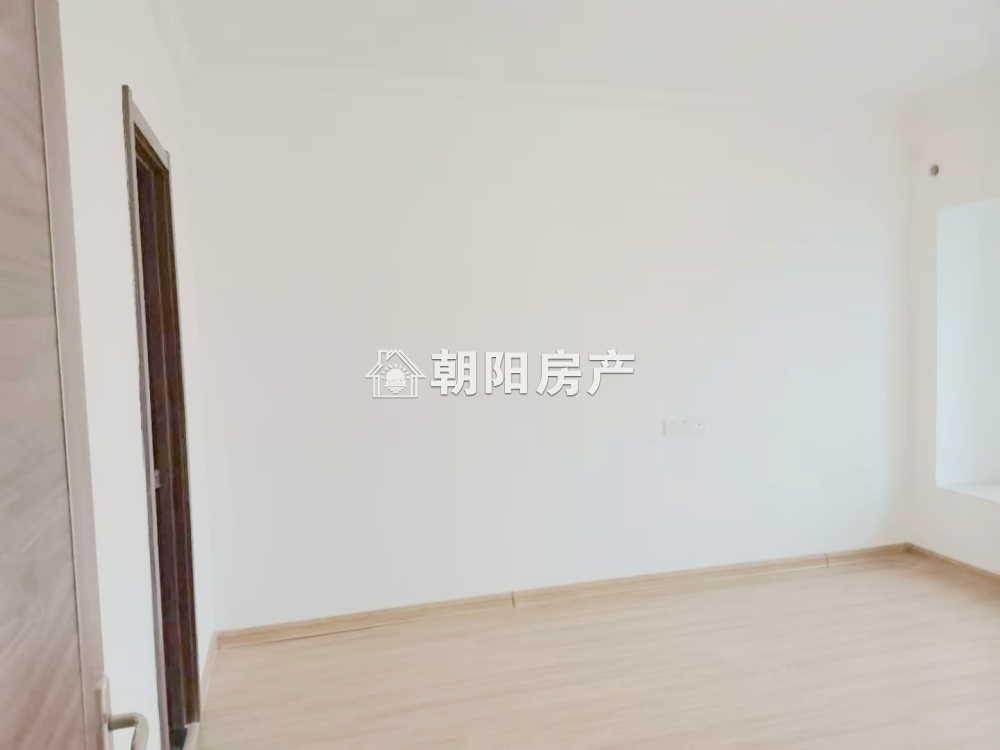 山南碧桂园 126平 朝南三室精装 5555元/平 学区交通便利