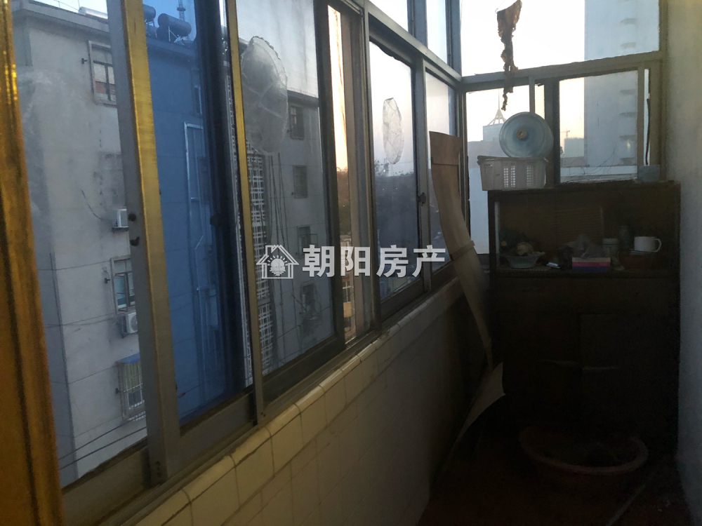 桂苑西区 50平 南向两居 交通便利 简装