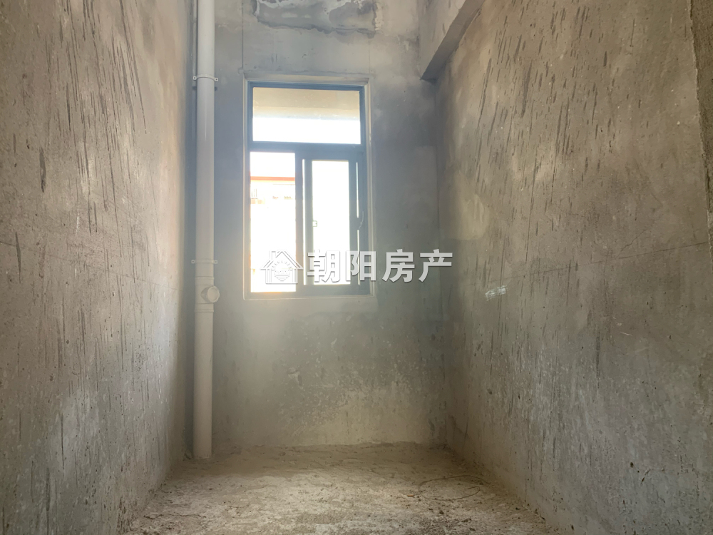 半山家园二期 169平 南向四室毛坯 学区房 交通便利