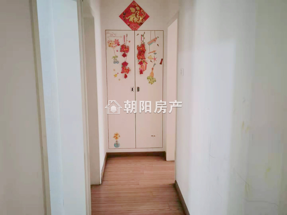 银鹭万树城 118平 南向三室二厅 采光好 交通便利 随时看房