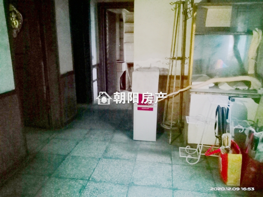 教堂楼 55平 南向两室 满两年 学区房 随时看房