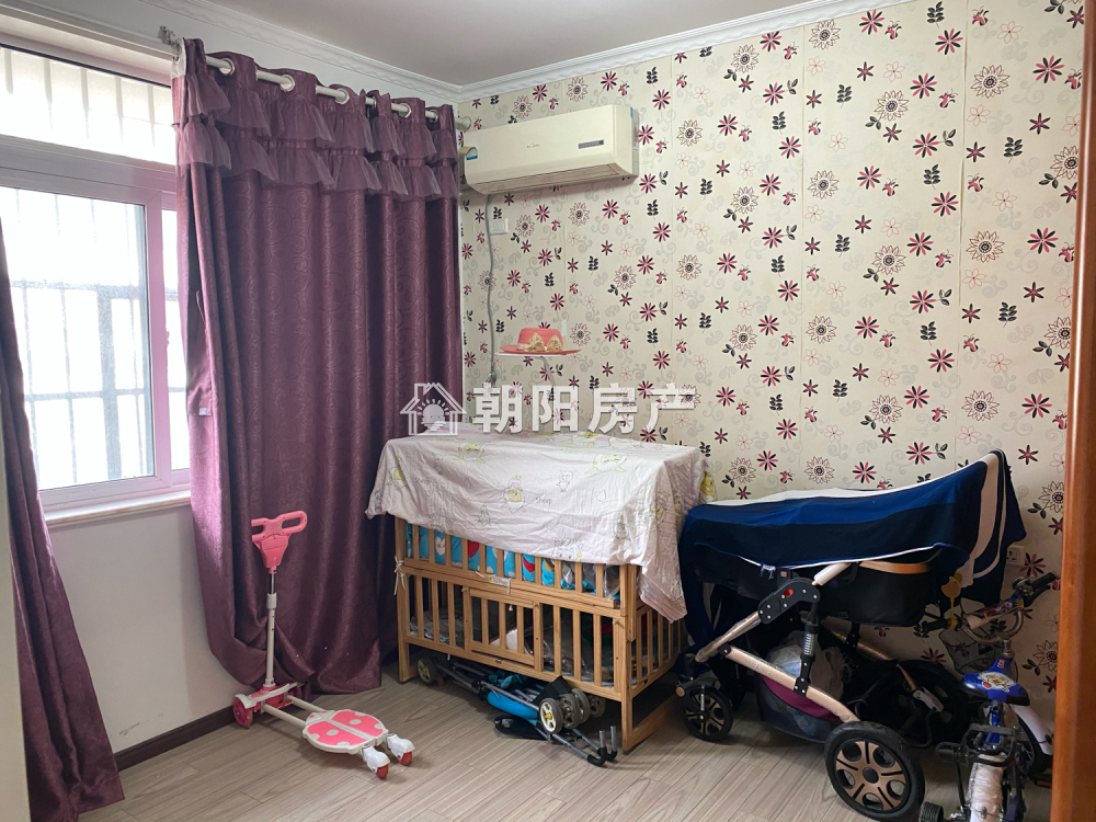 卧龙山庄东区 112平 南向精装三室 满五唯一