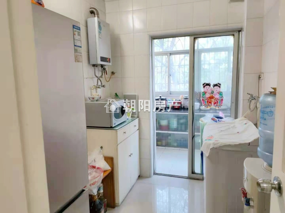 民政巷 110平 南向三室两厅 精装免税 学区房随时看房