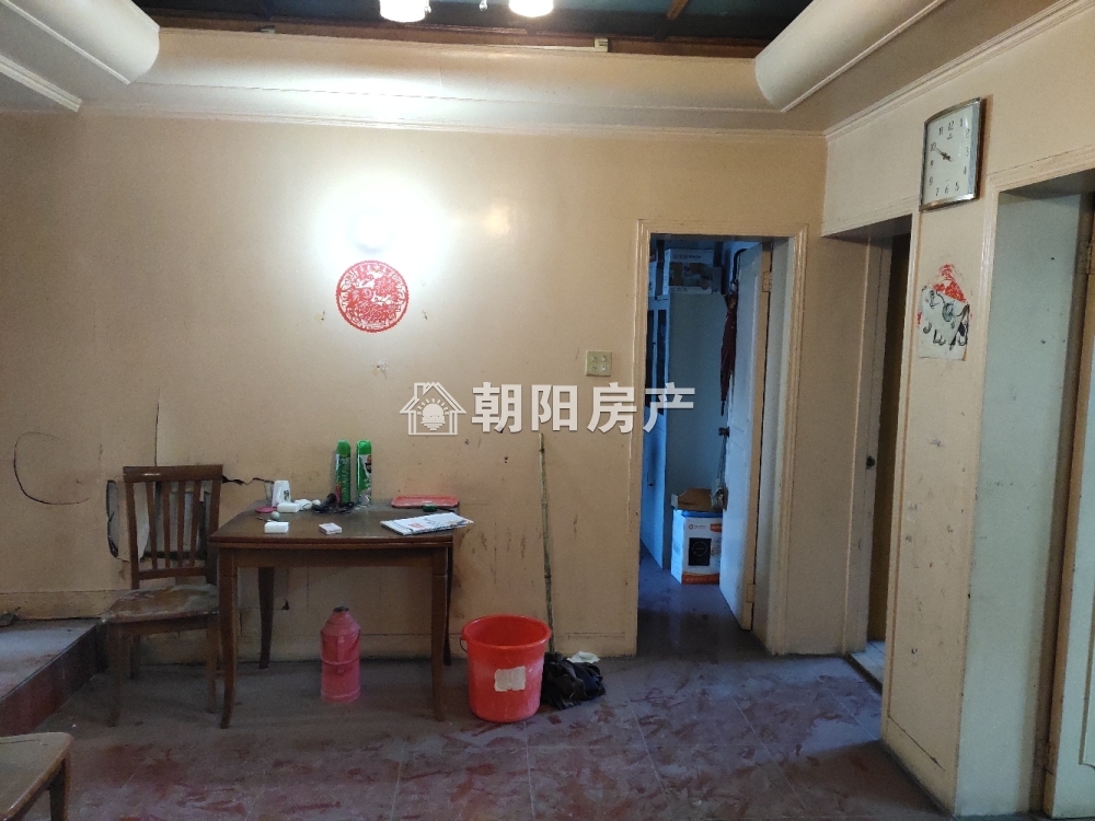 朝阳村 81平 朝南简装两室 学区采光好