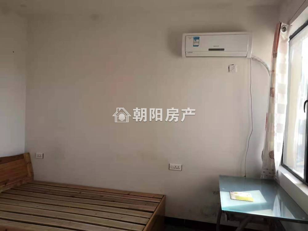 西湖春天 146平 朝南三居双卫 环境好 配套齐全