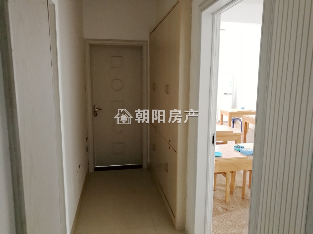 龙泉御景 68平 南向一室两厅 满两年 采光好