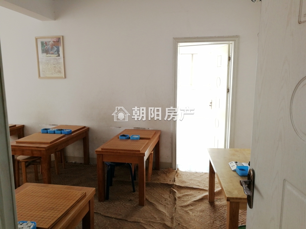 龙泉御景 68平 南向一室两厅 满两年 采光好