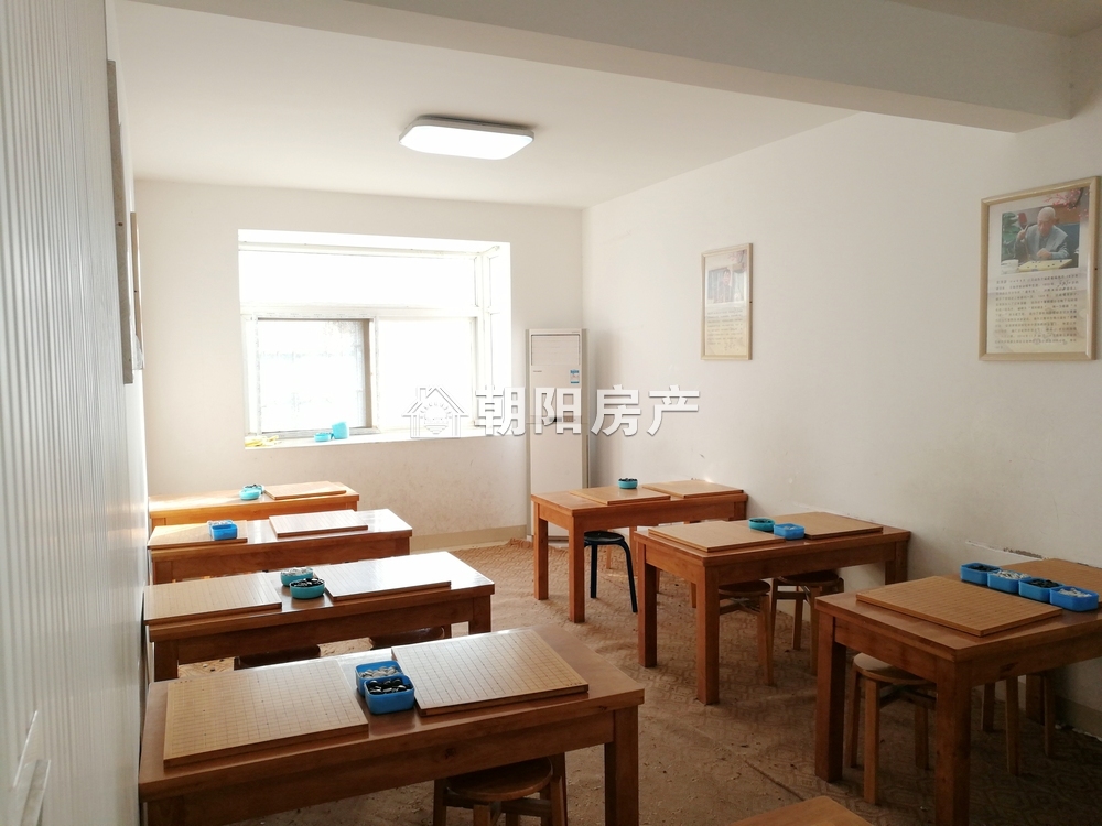 龙泉御景 68平 南向一室两厅 满两年 采光好