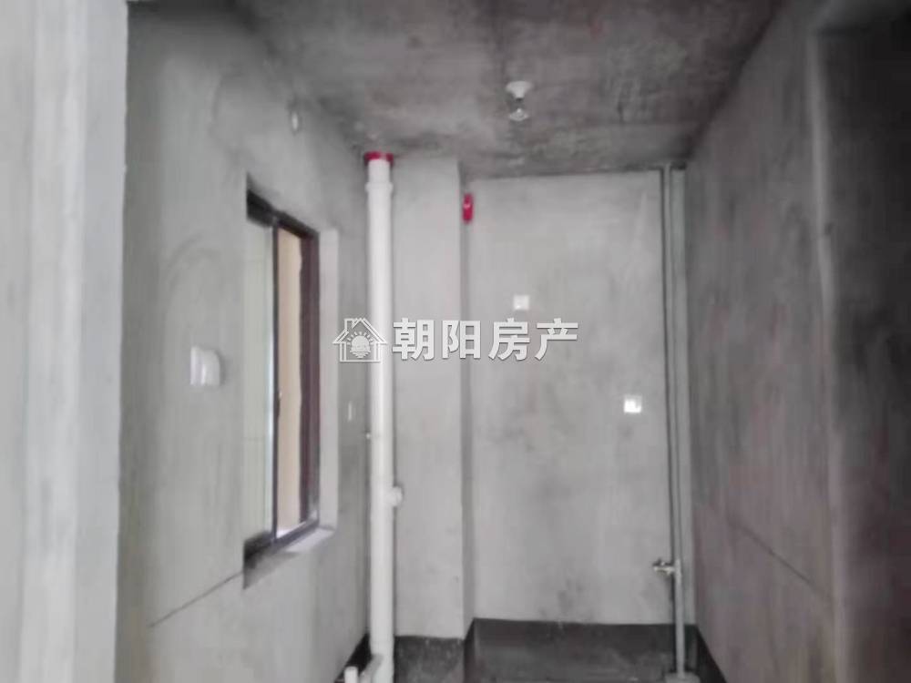 漫悦湾 106平 南向三居 满两年 交通便利