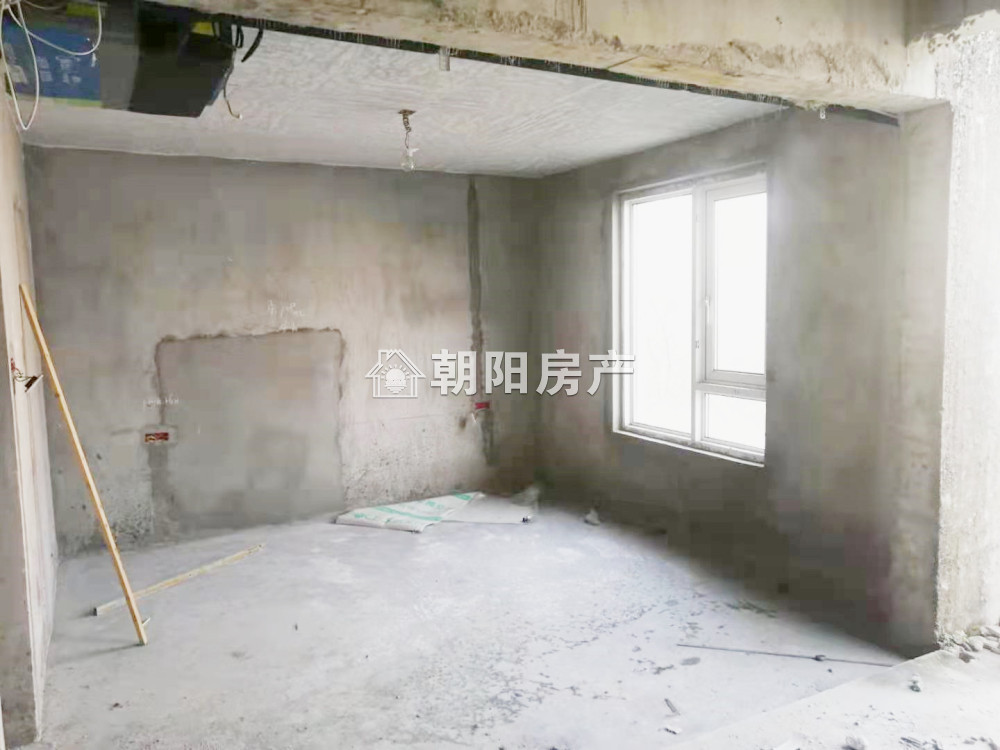 嶺秀山南 359平 纯别墅五室四卫 满两年 英式建筑 随时看房
