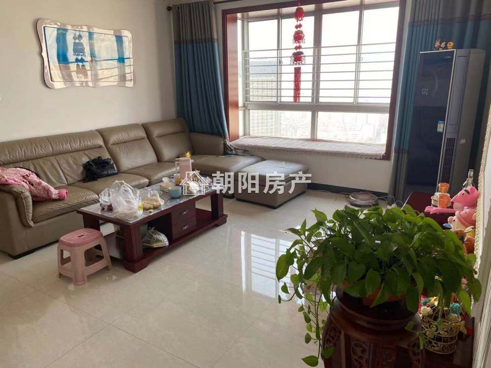 双子星座 115平 南向三室二厅 精装高楼层 交通便利