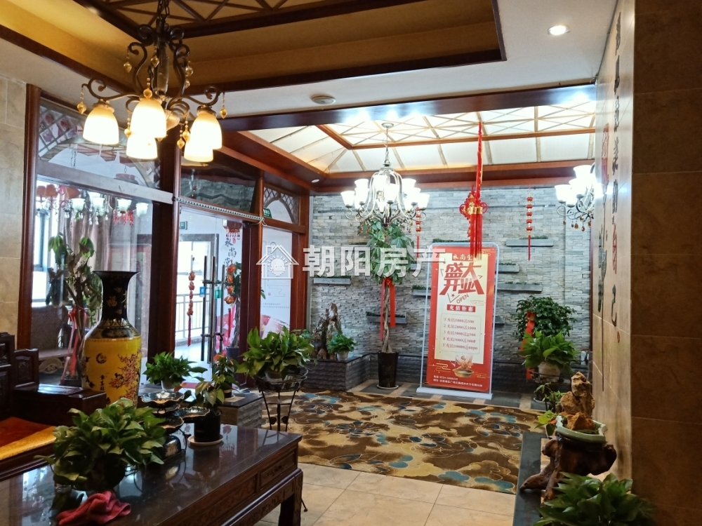 颐园豪景福苑 1580平 底层商铺 优质地段 人流密集