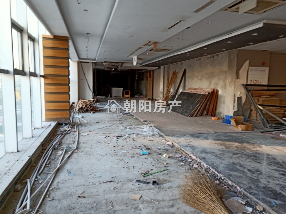 颐园豪景福苑 1580平 底层商铺 优质地段 人流密集