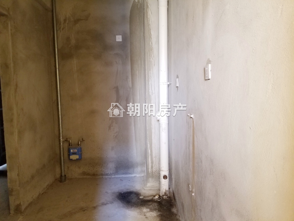 锦绣花园 83平 南向两室采光好 低单价3132元/平