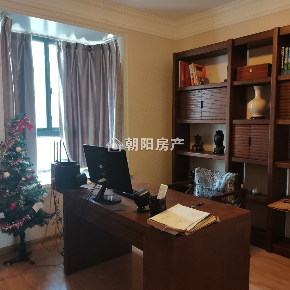 幸福时光 126平 精装南向大三居 满两年 高楼层视野好