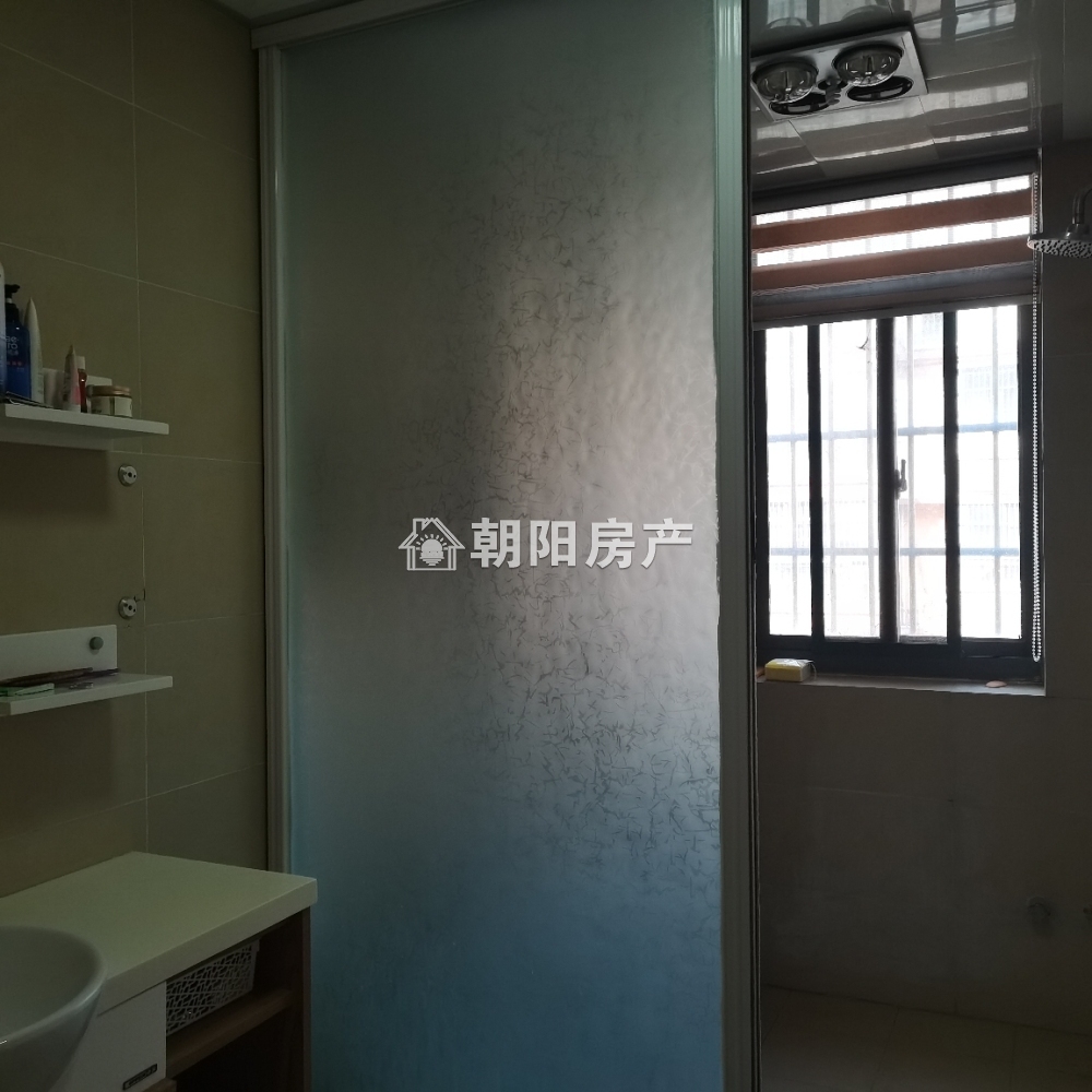 幸福时光 126平 精装南向大三居 满两年 高楼层视野好