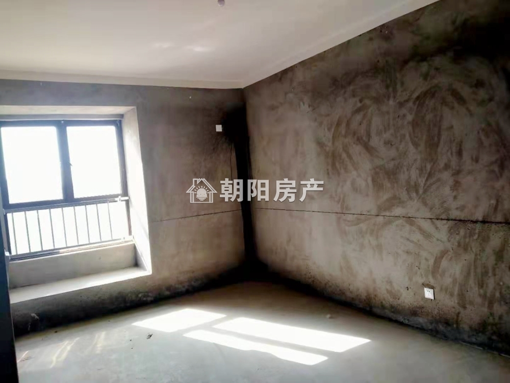 东方蓝海 135平 南向三室洋房 交通便利 学区房