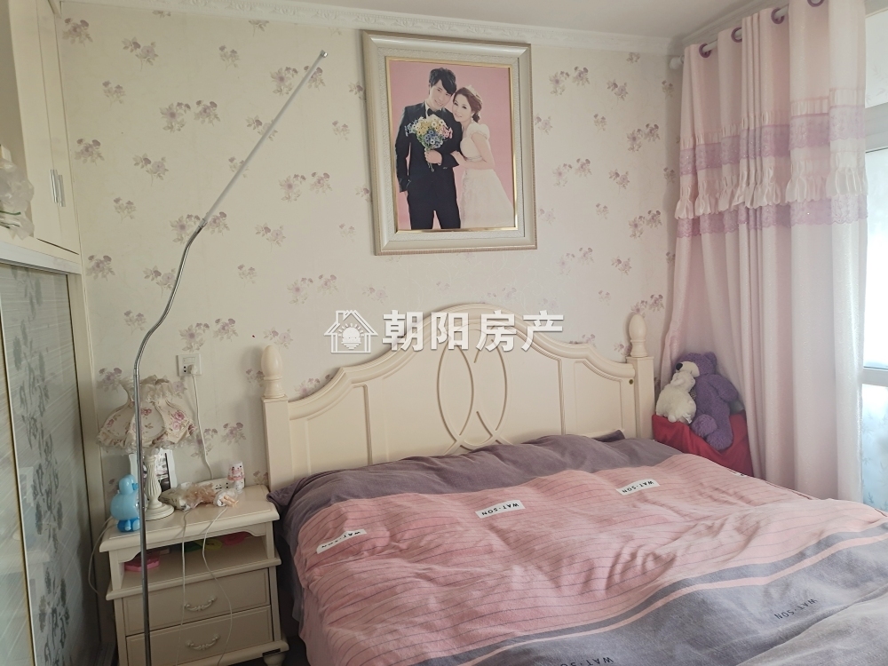 居乐小区一期 66平 精装两室朝南 配套齐全 交通便利