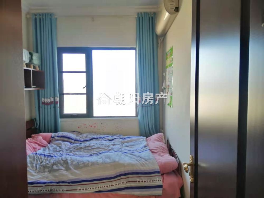恒大绿洲 102平 精装南向三居 满两年 采光好