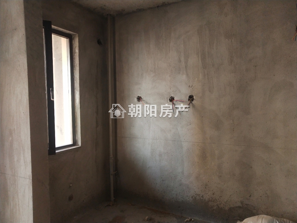 山南壹号 118平 南向三室二厅 学区房 交通便利