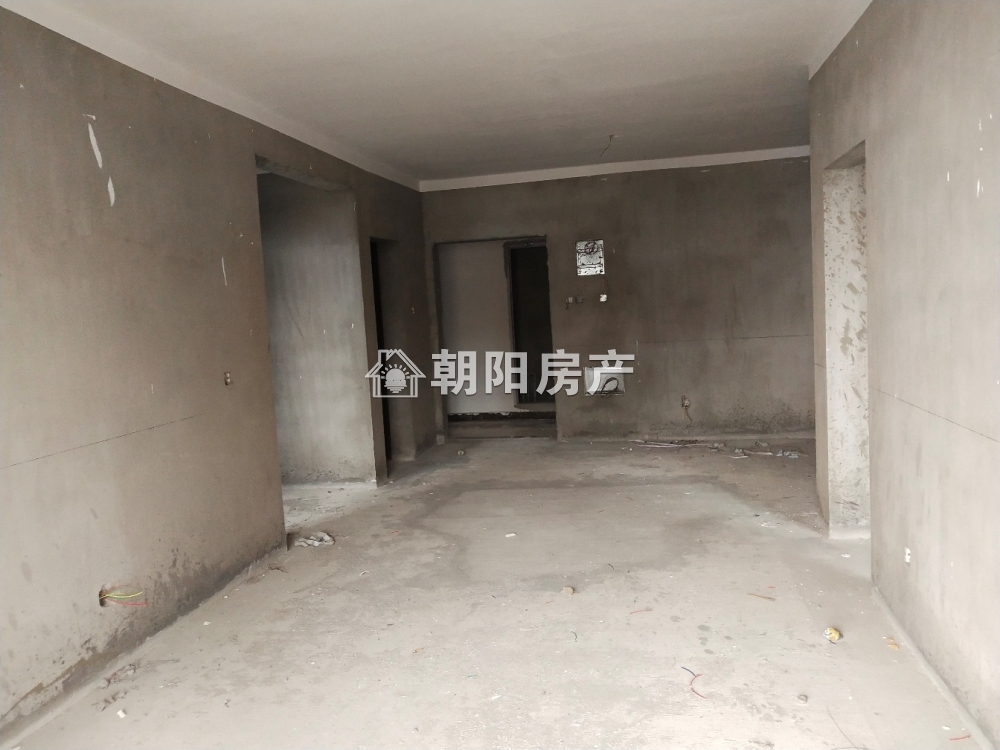 山南壹号 99平 朝南三居 学区房 交通便利 随时看房