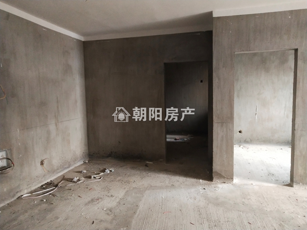 山南壹号 99平 朝南三居 学区房 交通便利 随时看房