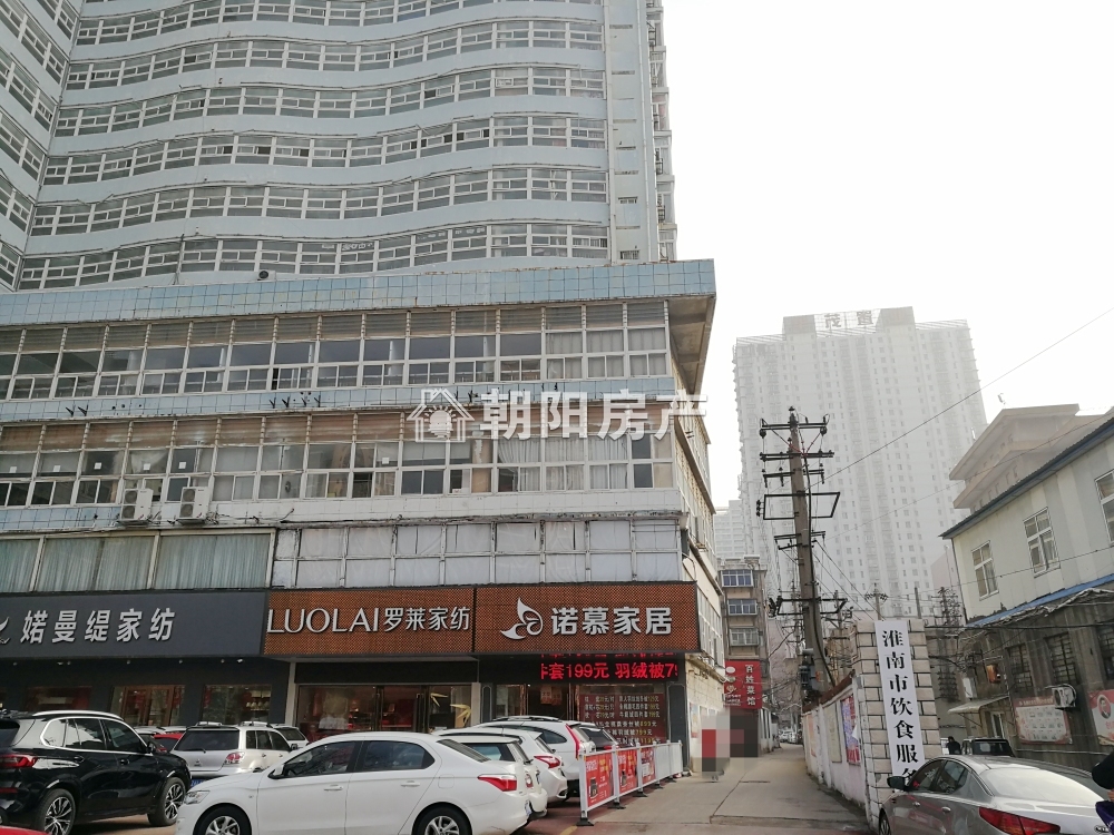 龙湖无线电二厂 62平 南向两室 单价2875元 交通便利