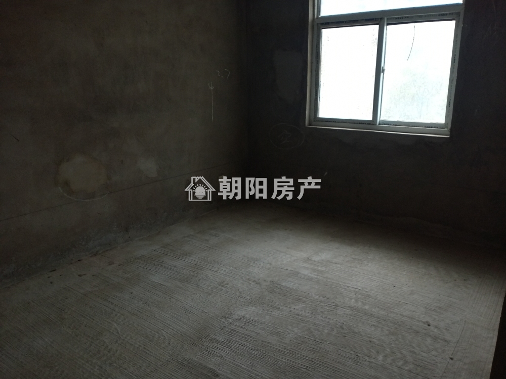 西城嘉园 95平 南向采光好三室 毛坯 随时看房