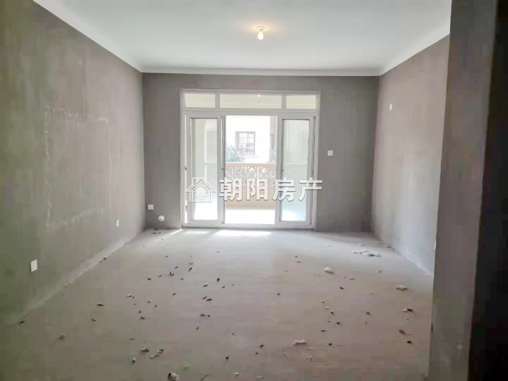 顺发泽润园 131平 南向三居两卫 满两年 交通便利