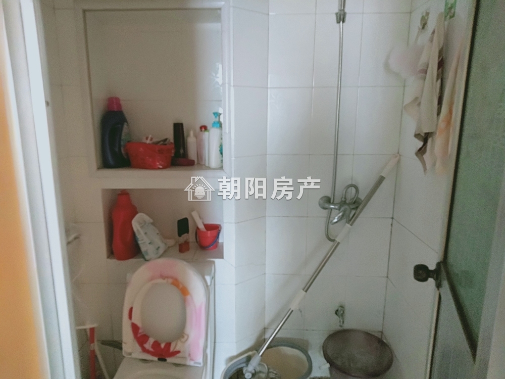 桂苑东区 50平 南向精装两居 满两年 交通便利