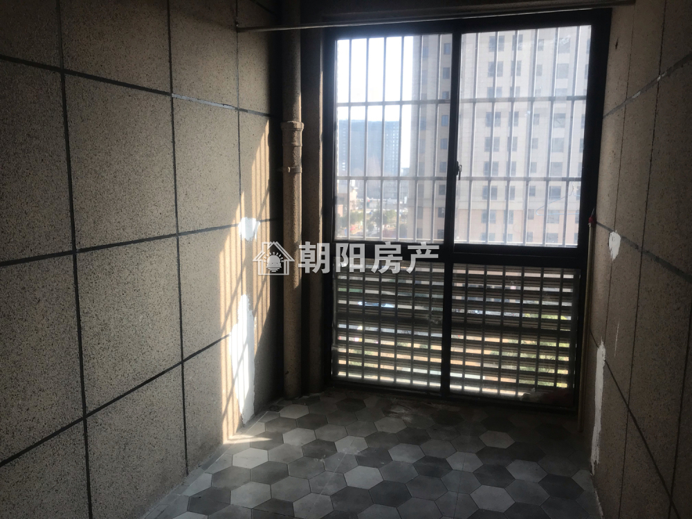 易居东方城 83平 两室两厅 采光好 交通便利 随时看房