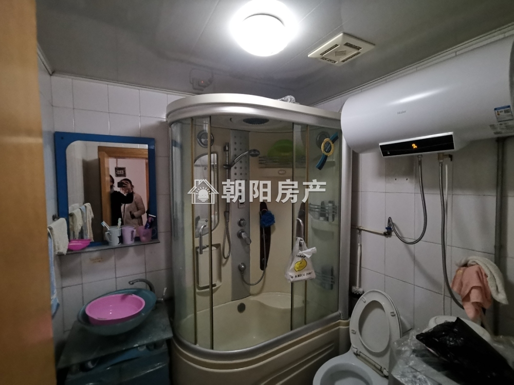 香港街 69平 南向两室一厅 满五唯一 免税学区房
